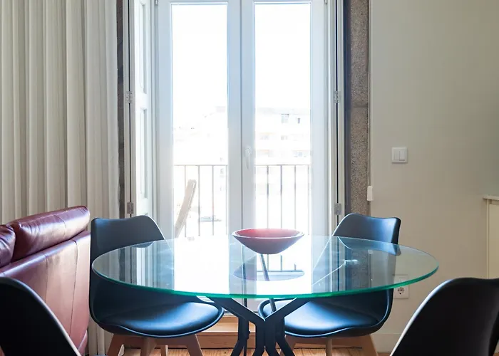 Appartamento Light-filled Bonjardim