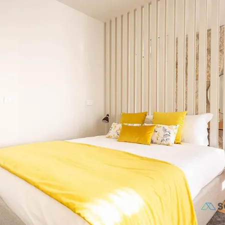 Light-filled Bonjardim Appartement Oporto